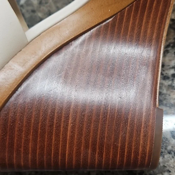 Michael Kors Josephine Wedge White and Tan Wedge Sandals Nwt 10 - Picture 6 of 9